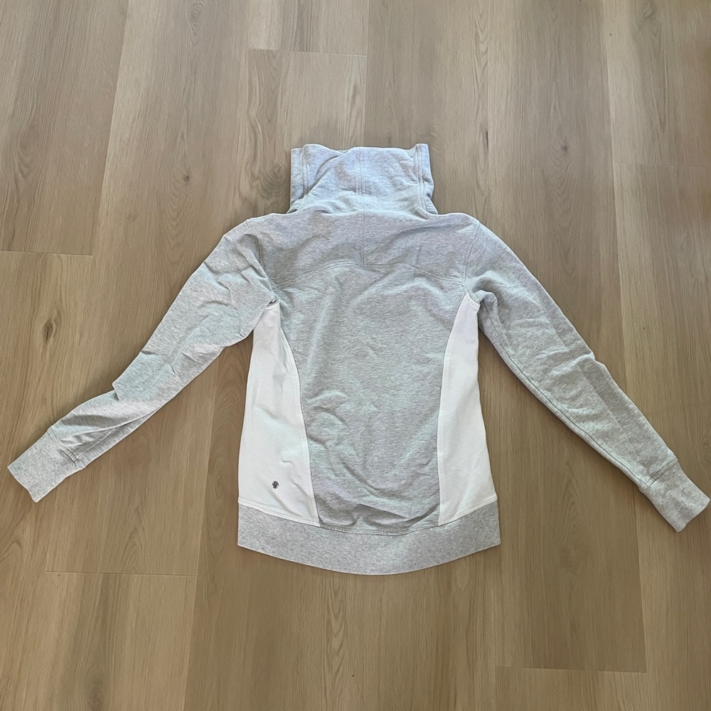 Lululemon Pullover - image 2